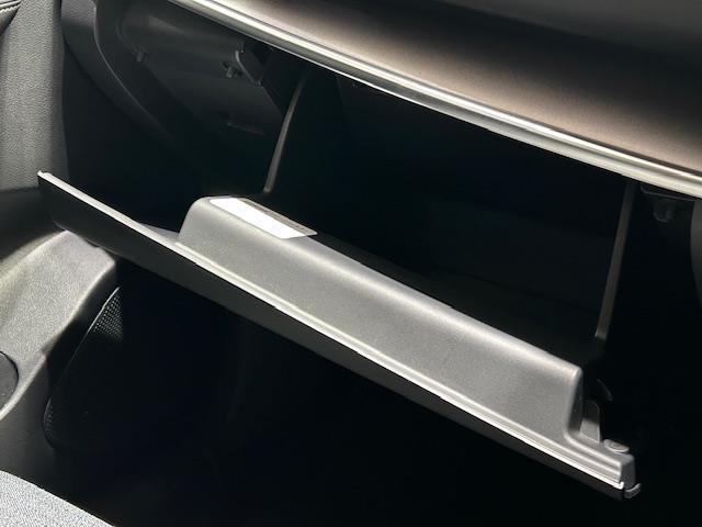 エクストレイル Ｘ　ｅ－４ＯＲＣＥ　◇３６０°セーフティアシスト・プロパイロット／４ＷＤ・ダウンヒルアシスト／純正ナビ／ドライブレコーダー前後／ジタルインナーミラー／ブラインドスポットモニター／電子パーキング／オートブレーキホールド（40枚目）