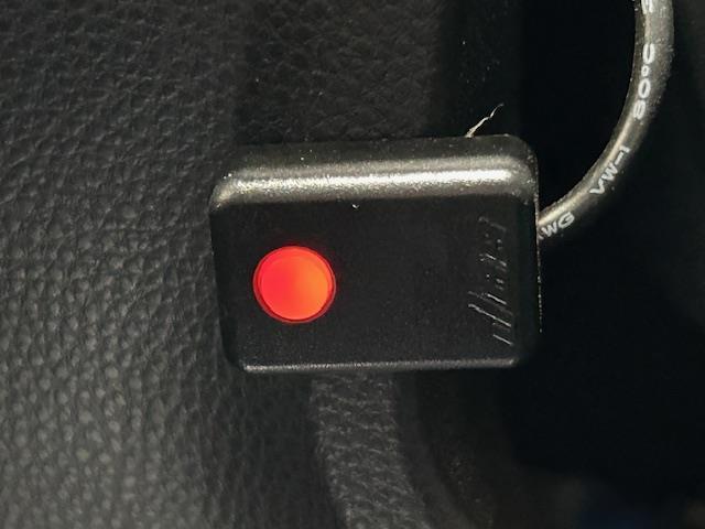 クラウンスポーツ Ｚ　モデリスタエアロ／トヨタセーフティセンス／純正ナビ／純正ＥＴＣ／バックカメラ／全方位カメラ／テレビキャンセラー／ステアリングスイッチ／レザーシート／シートヒーター／パワーシート／シートメモリー（14枚目）