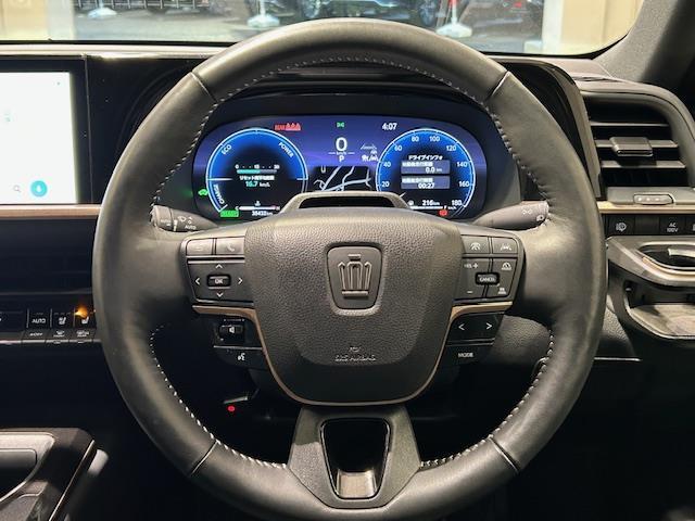 クラウンスポーツ Ｚ　モデリスタエアロ／トヨタセーフティセンス／純正ナビ／純正ＥＴＣ／バックカメラ／全方位カメラ／テレビキャンセラー／ステアリングスイッチ／レザーシート／シートヒーター／パワーシート／シートメモリー（23枚目）