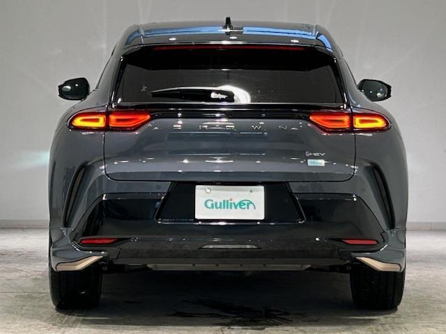 クラウンスポーツ Ｚ　モデリスタエアロ／トヨタセーフティセンス／純正ナビ／純正ＥＴＣ／バックカメラ／全方位カメラ／テレビキャンセラー／ステアリングスイッチ／レザーシート／シートヒーター／パワーシート／シートメモリー（39枚目）