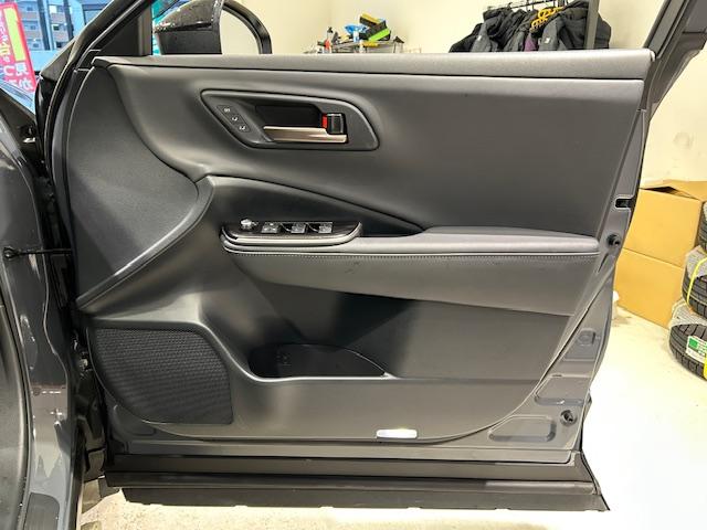 クラウンスポーツ Ｚ　モデリスタエアロ／トヨタセーフティセンス／純正ナビ／純正ＥＴＣ／バックカメラ／全方位カメラ／テレビキャンセラー／ステアリングスイッチ／レザーシート／シートヒーター／パワーシート／シートメモリー（50枚目）