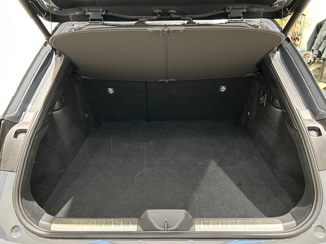 クラウンスポーツ Ｚ　モデリスタエアロ／トヨタセーフティセンス／純正ナビ／純正ＥＴＣ／バックカメラ／全方位カメラ／テレビキャンセラー／ステアリングスイッチ／レザーシート／シートヒーター／パワーシート／シートメモリー（51枚目）