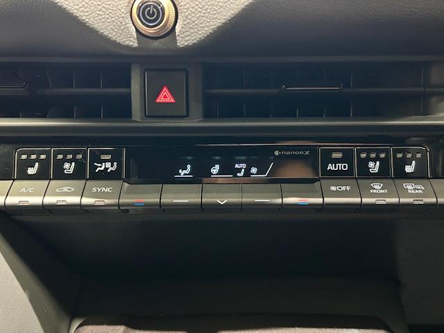 クラウンスポーツ Ｚ　モデリスタエアロ／トヨタセーフティセンス／純正ナビ／純正ＥＴＣ／バックカメラ／全方位カメラ／テレビキャンセラー／ステアリングスイッチ／レザーシート／シートヒーター／パワーシート／シートメモリー（55枚目）