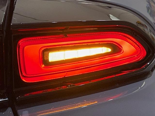 クラウンスポーツ Ｚ　モデリスタエアロ／トヨタセーフティセンス／純正ナビ／純正ＥＴＣ／バックカメラ／全方位カメラ／テレビキャンセラー／ステアリングスイッチ／レザーシート／シートヒーター／パワーシート／シートメモリー（71枚目）