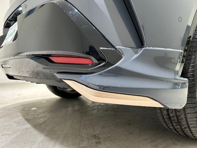 クラウンスポーツ Ｚ　モデリスタエアロ／トヨタセーフティセンス／純正ナビ／純正ＥＴＣ／バックカメラ／全方位カメラ／テレビキャンセラー／ステアリングスイッチ／レザーシート／シートヒーター／パワーシート／シートメモリー（78枚目）