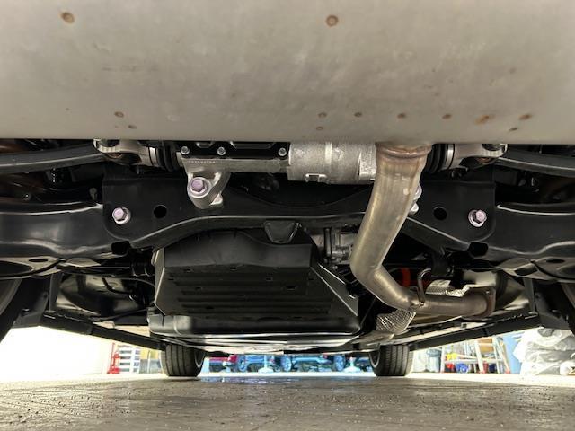 クラウンスポーツ Ｚ　モデリスタエアロ／トヨタセーフティセンス／純正ナビ／純正ＥＴＣ／バックカメラ／全方位カメラ／テレビキャンセラー／ステアリングスイッチ／レザーシート／シートヒーター／パワーシート／シートメモリー（79枚目）