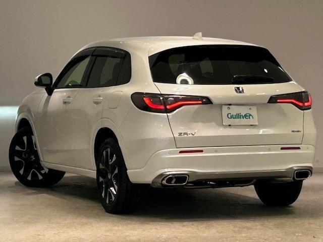 ＺＲ－Ｖ ｅ：ＨＥＶ　Ｚ　ホンダセンシング／純正ナビ（ＨＯＮＤＡ　ＣＯＮＮＥＣＴ）全方位カメラ／純正ビルドインＥＴＣ／純正ドライブレコーダー（前後）／電動リアゲート／ハンズフリーアクセスパワーテールゲート／革巻きステアリング（4枚目）