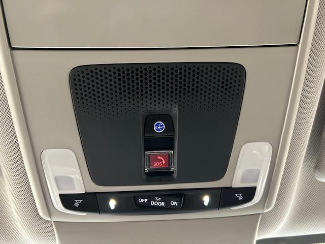 ＺＲ－Ｖ ｅ：ＨＥＶ　Ｚ　ホンダセンシング／純正ナビ（ＨＯＮＤＡ　ＣＯＮＮＥＣＴ）全方位カメラ／純正ビルドインＥＴＣ／純正ドライブレコーダー（前後）／電動リアゲート／ハンズフリーアクセスパワーテールゲート／革巻きステアリング（33枚目）