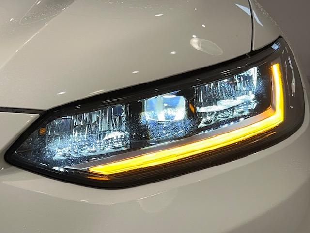 ＺＲ－Ｖ ｅ：ＨＥＶ　Ｚ　ホンダセンシング／純正ナビ（ＨＯＮＤＡ　ＣＯＮＮＥＣＴ）全方位カメラ／純正ビルドインＥＴＣ／純正ドライブレコーダー（前後）／電動リアゲート／ハンズフリーアクセスパワーテールゲート／革巻きステアリング（44枚目）