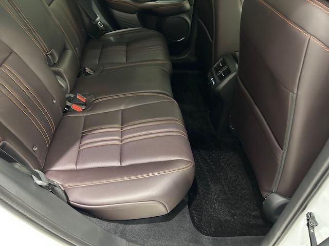 ＺＲ－Ｖ ｅ：ＨＥＶ　Ｚ　ホンダセンシング／純正ナビ（ＨＯＮＤＡ　ＣＯＮＮＥＣＴ）全方位カメラ／純正ビルドインＥＴＣ／純正ドライブレコーダー（前後）／電動リアゲート／ハンズフリーアクセスパワーテールゲート／革巻きステアリング（49枚目）