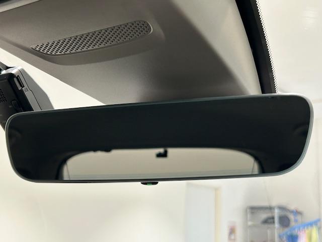 ＺＲ－Ｖ ｅ：ＨＥＶ　Ｚ　ホンダセンシング／純正ナビ（ＨＯＮＤＡ　ＣＯＮＮＥＣＴ）全方位カメラ／純正ビルドインＥＴＣ／純正ドライブレコーダー（前後）／電動リアゲート／ハンズフリーアクセスパワーテールゲート／革巻きステアリング（57枚目）