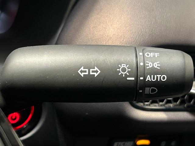 ＺＲ－Ｖ ｅ：ＨＥＶ　Ｚ　ホンダセンシング／純正ナビ（ＨＯＮＤＡ　ＣＯＮＮＥＣＴ）全方位カメラ／純正ビルドインＥＴＣ／純正ドライブレコーダー（前後）／電動リアゲート／ハンズフリーアクセスパワーテールゲート／革巻きステアリング（59枚目）