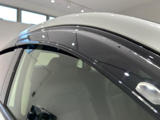ＺＲ－Ｖ ｅ：ＨＥＶ　Ｚ　ホンダセンシング／純正ナビ（ＨＯＮＤＡ　ＣＯＮＮＥＣＴ）全方位カメラ／純正ビルドインＥＴＣ／純正ドライブレコーダー（前後）／電動リアゲート／ハンズフリーアクセスパワーテールゲート／革巻きステアリング（69枚目）