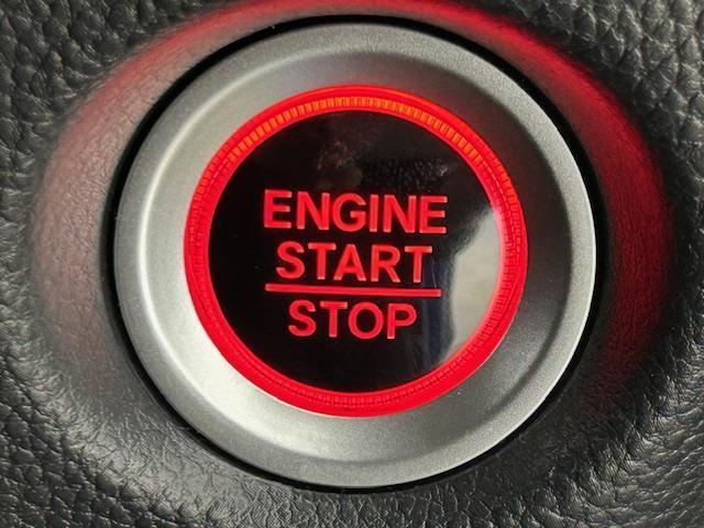 N-BOXカスタム G・Lホンダセンシング ホンダセンシング/社外SDナビ/バックカメラ/フルセグTV/純正ETC/ドラレコ/片側パワスラ/ステアリングスイッチ/純正LEDヘッドライト/オートライト/純正フロアマット/純正アルミホイール(9枚目)