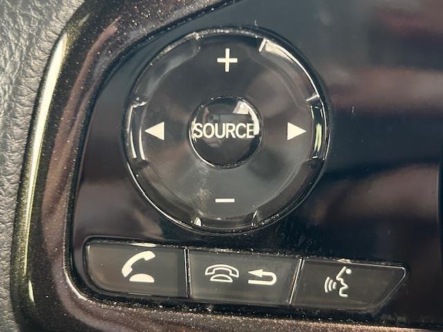 N-BOXカスタム G・Lホンダセンシング ホンダセンシング/社外SDナビ/バックカメラ/フルセグTV/純正ETC/ドラレコ/片側パワスラ/ステアリングスイッチ/純正LEDヘッドライト/オートライト/純正フロアマット/純正アルミホイール(10枚目)