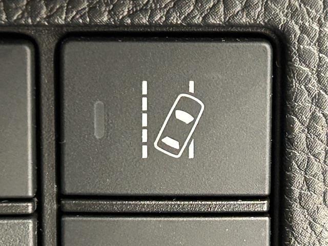 N-BOXカスタム G・Lホンダセンシング ホンダセンシング/社外SDナビ/バックカメラ/フルセグTV/純正ETC/ドラレコ/片側パワスラ/ステアリングスイッチ/純正LEDヘッドライト/オートライト/純正フロアマット/純正アルミホイール(29枚目)