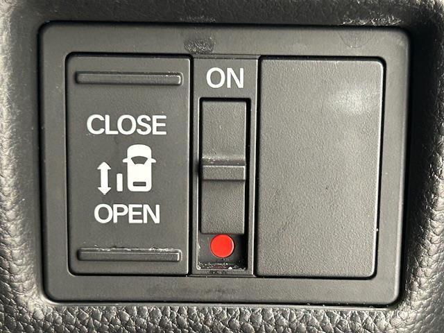 N-BOXカスタム G・Lホンダセンシング ホンダセンシング/社外SDナビ/バックカメラ/フルセグTV/純正ETC/ドラレコ/片側パワスラ/ステアリングスイッチ/純正LEDヘッドライト/オートライト/純正フロアマット/純正アルミホイール(30枚目)