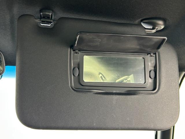 N-BOXカスタム G・Lホンダセンシング ホンダセンシング/社外SDナビ/バックカメラ/フルセグTV/純正ETC/ドラレコ/片側パワスラ/ステアリングスイッチ/純正LEDヘッドライト/オートライト/純正フロアマット/純正アルミホイール(48枚目)