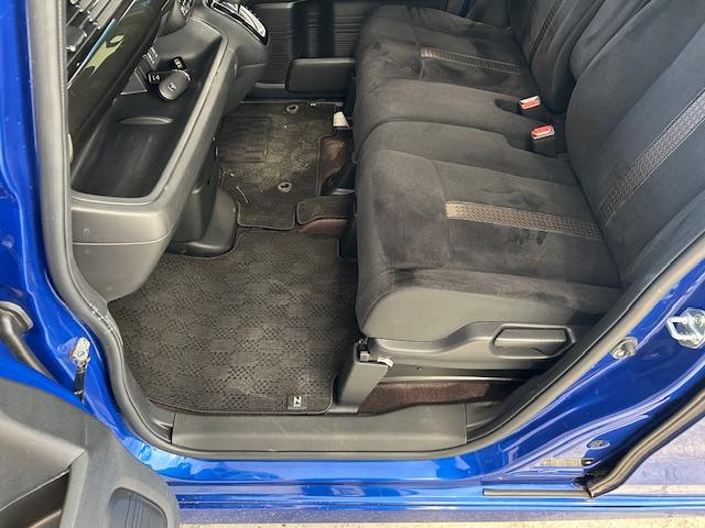 N-BOXカスタム G・Lホンダセンシング ホンダセンシング/社外SDナビ/バックカメラ/フルセグTV/純正ETC/ドラレコ/片側パワスラ/ステアリングスイッチ/純正LEDヘッドライト/オートライト/純正フロアマット/純正アルミホイール(56枚目)