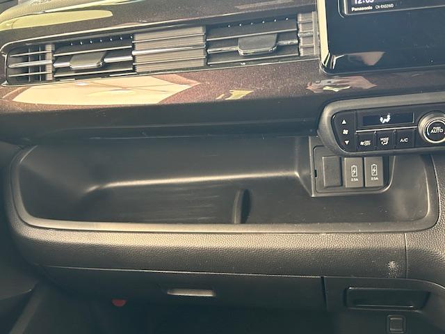 N-BOXカスタム G・Lホンダセンシング ホンダセンシング/社外SDナビ/バックカメラ/フルセグTV/純正ETC/ドラレコ/片側パワスラ/ステアリングスイッチ/純正LEDヘッドライト/オートライト/純正フロアマット/純正アルミホイール(57枚目)