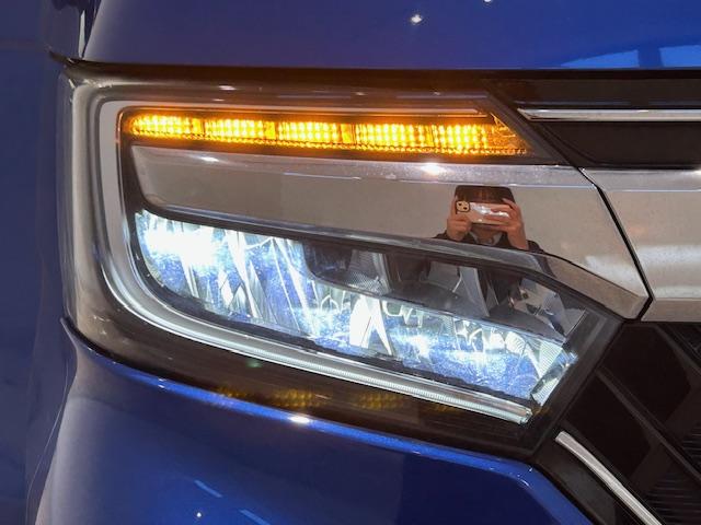 N-BOXカスタム G・Lホンダセンシング ホンダセンシング/社外SDナビ/バックカメラ/フルセグTV/純正ETC/ドラレコ/片側パワスラ/ステアリングスイッチ/純正LEDヘッドライト/オートライト/純正フロアマット/純正アルミホイール(71枚目)