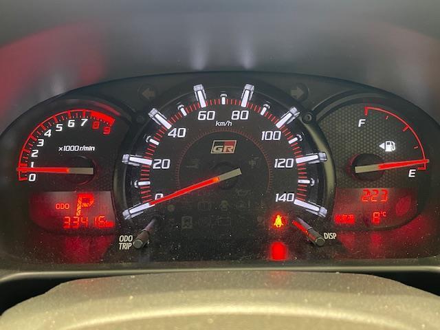 コペン ＧＲ　スポーツ　社外ナビ／フルセグＴＶ／ＣＤ／アイドリングストップ／ＢＢＳアルミホイール／パドルシフト／ＧＲ専用ＲＥＣＡＲＯシート／シートヒーター／プッシュスタート／ＬＥＤヘッドライト／フォグランプ／純正フロアマット（23枚目）