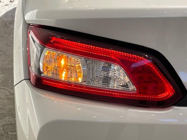 コペン ＧＲ　スポーツ　社外ナビ／フルセグＴＶ／ＣＤ／アイドリングストップ／ＢＢＳアルミホイール／パドルシフト／ＧＲ専用ＲＥＣＡＲＯシート／シートヒーター／プッシュスタート／ＬＥＤヘッドライト／フォグランプ／純正フロアマット（56枚目）