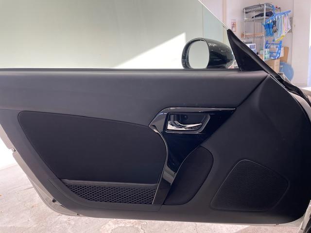 コペン ＧＲ　スポーツ　社外ナビ／フルセグＴＶ／ＣＤ／アイドリングストップ／ＢＢＳアルミホイール／パドルシフト／ＧＲ専用ＲＥＣＡＲＯシート／シートヒーター／プッシュスタート／ＬＥＤヘッドライト／フォグランプ／純正フロアマット（63枚目）