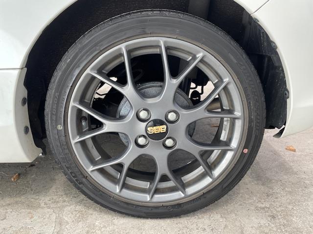 コペン ＧＲ　スポーツ　社外ナビ／フルセグＴＶ／ＣＤ／アイドリングストップ／ＢＢＳアルミホイール／パドルシフト／ＧＲ専用ＲＥＣＡＲＯシート／シートヒーター／プッシュスタート／ＬＥＤヘッドライト／フォグランプ／純正フロアマット（78枚目）