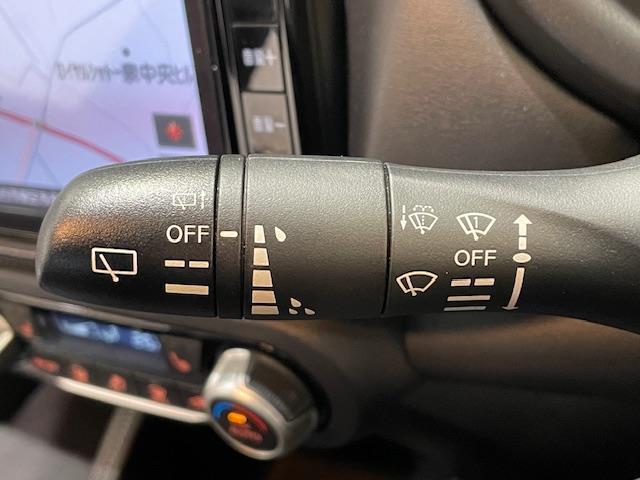 キックス Ｘ　プロパイロット／純正ナビ／アイドリングストップ／電子パーキング／革巻きステアリング／プッシュスタート／ＬＥＤヘッドライト／純正フロアマット／純正アルミホイール／ドアバイザー／ルーフレール（27枚目）