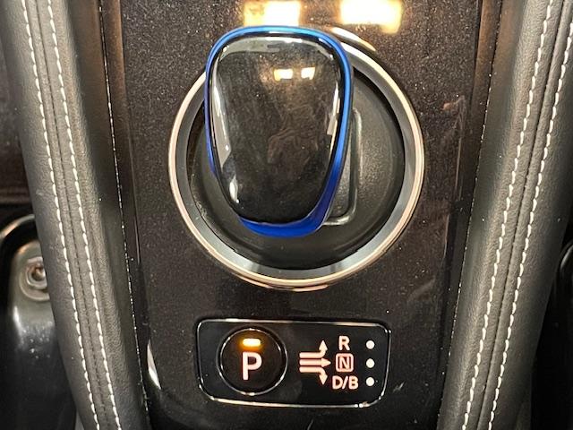 キックス Ｘ　プロパイロット／純正ナビ／アイドリングストップ／電子パーキング／革巻きステアリング／プッシュスタート／ＬＥＤヘッドライト／純正フロアマット／純正アルミホイール／ドアバイザー／ルーフレール（47枚目）