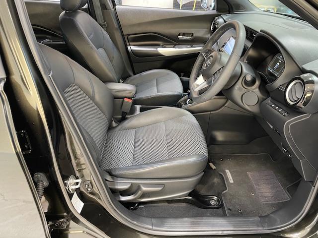 キックス Ｘ　プロパイロット／純正ナビ／アイドリングストップ／電子パーキング／革巻きステアリング／プッシュスタート／ＬＥＤヘッドライト／純正フロアマット／純正アルミホイール／ドアバイザー／ルーフレール（52枚目）