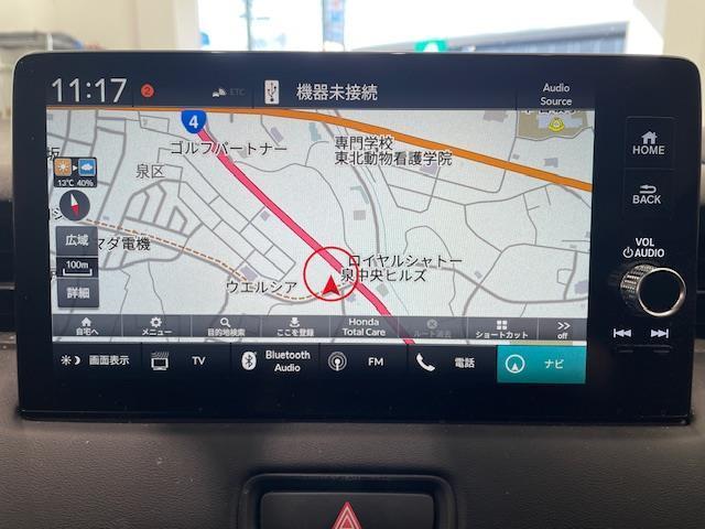 ヴェゼル e:HEV Z 純正エアロパーツ(F/S/R)/ホンダセンシング/純正ナビ/アイドリングストップ/電子パーキング/革巻きステアリング/シートヒーター(運転席/助手席)/プッシュスタート/LEDヘッドライト(5枚目)