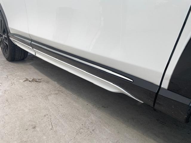 ヴェゼル e:HEV Z 純正エアロパーツ(F/S/R)/ホンダセンシング/純正ナビ/アイドリングストップ/電子パーキング/革巻きステアリング/シートヒーター(運転席/助手席)/プッシュスタート/LEDヘッドライト(8枚目)