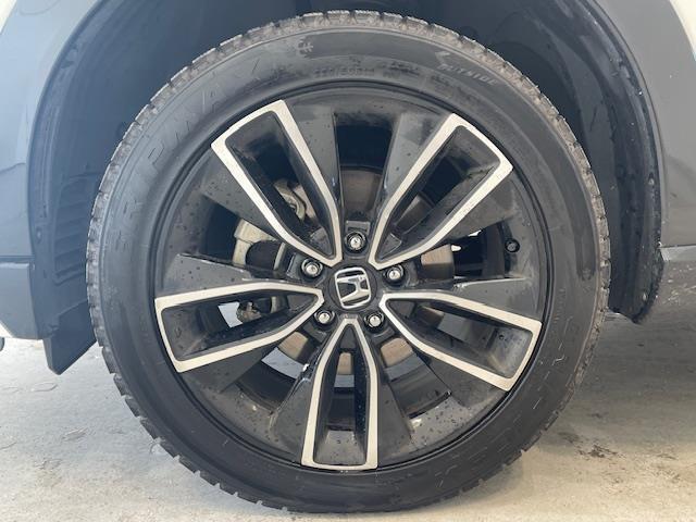 ヴェゼル e:HEV Z 純正エアロパーツ(F/S/R)/ホンダセンシング/純正ナビ/アイドリングストップ/電子パーキング/革巻きステアリング/シートヒーター(運転席/助手席)/プッシュスタート/LEDヘッドライト(17枚目)