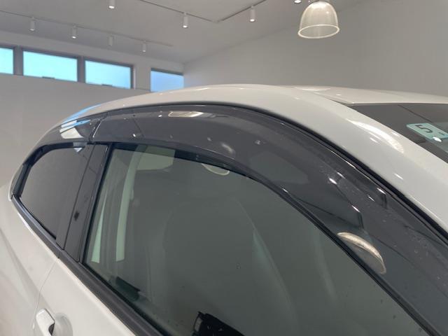 ヴェゼル e:HEV Z 純正エアロパーツ(F/S/R)/ホンダセンシング/純正ナビ/アイドリングストップ/電子パーキング/革巻きステアリング/シートヒーター(運転席/助手席)/プッシュスタート/LEDヘッドライト(37枚目)