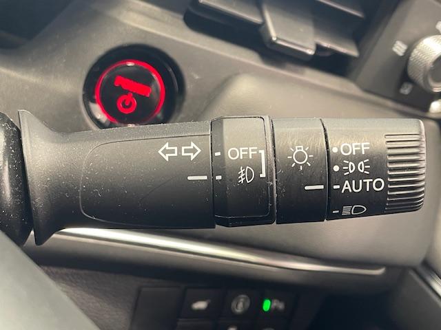 ヴェゼル e:HEV Z 純正エアロパーツ(F/S/R)/ホンダセンシング/純正ナビ/アイドリングストップ/電子パーキング/革巻きステアリング/シートヒーター(運転席/助手席)/プッシュスタート/LEDヘッドライト(59枚目)