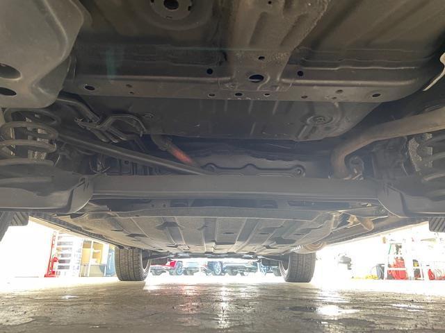 ヴェゼル e:HEV Z 純正エアロパーツ(F/S/R)/ホンダセンシング/純正ナビ/アイドリングストップ/電子パーキング/革巻きステアリング/シートヒーター(運転席/助手席)/プッシュスタート/LEDヘッドライト(79枚目)