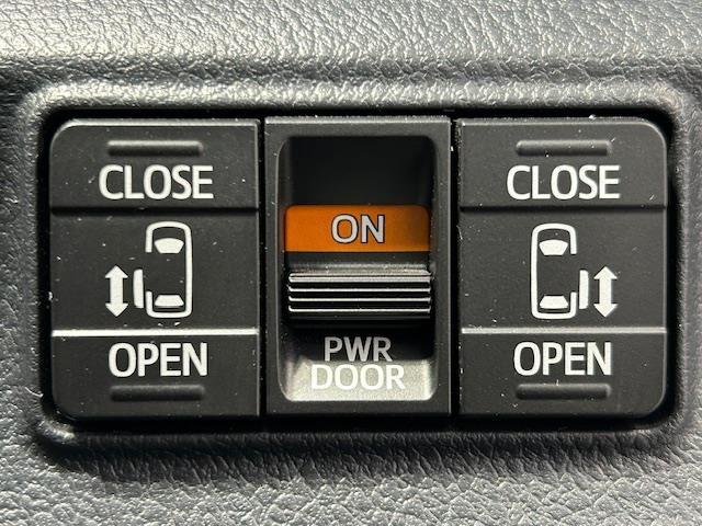 シエンタ ハイブリッドファンベースGセーフティーエディションII トヨタセーフティーセンス/純正ナビ(NSZT-Y68T)/バックカメラ/純正フリップダウンモニター/100V充電/純正ドライブレコーダー/クルーズコントロール/両側パワースライドドア/純正ETC(13枚目)