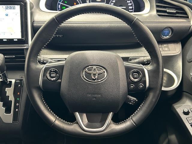 シエンタ ハイブリッドファンベースGセーフティーエディションII トヨタセーフティーセンス/純正ナビ(NSZT-Y68T)/バックカメラ/純正フリップダウンモニター/100V充電/純正ドライブレコーダー/クルーズコントロール/両側パワースライドドア/純正ETC(22枚目)