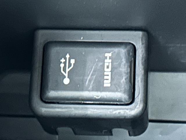 シエンタ ハイブリッドファンベースGセーフティーエディションII トヨタセーフティーセンス/純正ナビ(NSZT-Y68T)/バックカメラ/純正フリップダウンモニター/100V充電/純正ドライブレコーダー/クルーズコントロール/両側パワースライドドア/純正ETC(34枚目)