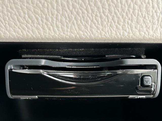 デイズルークス X エマージョンブレーキ/衝突軽減システム/横滑り防止装置/純正ナビ/デジタルインナーミラー/アイドリングストップ/プッシュスタート/パワースライドドア(両側)/ハロゲンライト/純正フロアマット(7枚目)