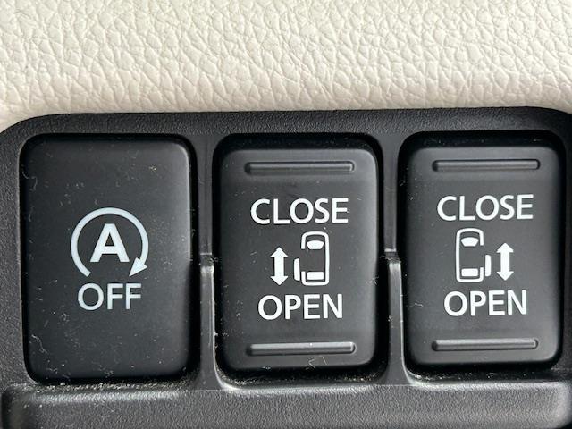 デイズルークス X エマージョンブレーキ/衝突軽減システム/横滑り防止装置/純正ナビ/デジタルインナーミラー/アイドリングストップ/プッシュスタート/パワースライドドア(両側)/ハロゲンライト/純正フロアマット(9枚目)