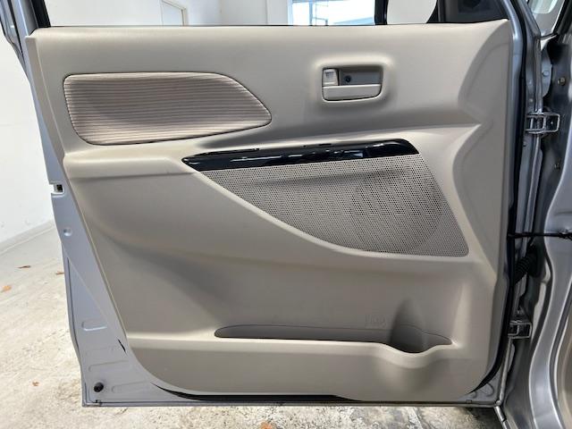 デイズルークス X エマージョンブレーキ/衝突軽減システム/横滑り防止装置/純正ナビ/デジタルインナーミラー/アイドリングストップ/プッシュスタート/パワースライドドア(両側)/ハロゲンライト/純正フロアマット(59枚目)