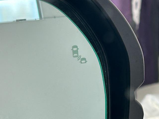 ステップワゴン e:HEVスパーダ ワンオーナー/ホンダセンシング/BSM/純正ナビ/バックカメラ/前後ドラレコ/ETC/後席モニター/電子パーキング/パワーテールゲート/両側パワスラ/車高調/シートヒーター/パワーシート/オットマン(30枚目)