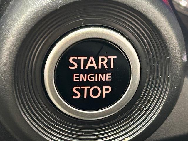 デイズ Ｘ　Ｅブレーキ／車線逸脱警報／標識認識機能／クリアランスソナー／純正ナビ／全方位カメラ／フルセグＴＶ／ＥＴＣ／前後ドラレコ／プッシュスタート／オートライト／レベライザー／純正アルミ／純正フロアマット（10枚目）