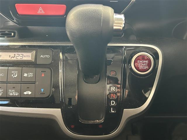 Ｎ－ＢＯＸカスタム Ｇ・Ｌパッケージ　ワンオーナー／４ＷＤ／シティブレーキアクティブシステム／社外ナビ／バックカメラ／社外ＥＴＣ／社外前後ドライブレコーダー／片側パワースライドドア／プッシュスタート／シートヒーター／アイドリングストップ／（12枚目）