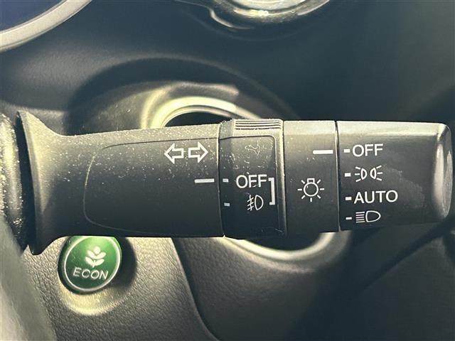 Ｎ－ＢＯＸカスタム Ｇ・Ｌパッケージ　ワンオーナー／４ＷＤ／シティブレーキアクティブシステム／社外ナビ／バックカメラ／社外ＥＴＣ／社外前後ドライブレコーダー／片側パワースライドドア／プッシュスタート／シートヒーター／アイドリングストップ／（28枚目）