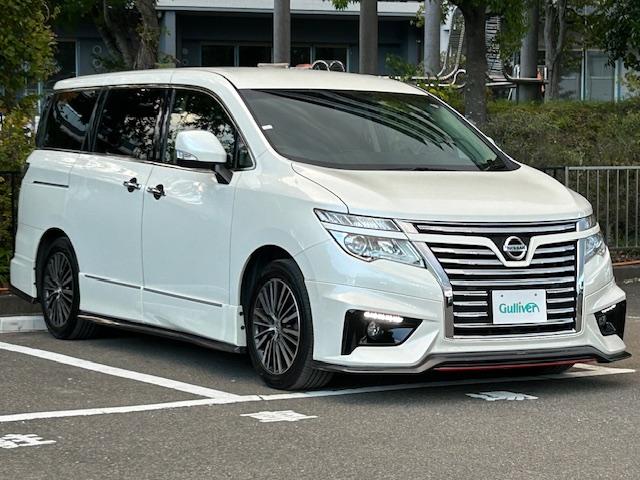 エルグランド 250ハイウェイスターSホワイトレザーアーバンクロム ニスモフルエアロ/社外ナビ/ETC/前後ドライブレコーダー/フリップダウンモニター/両側パワースライドドア/クルーズコントロール/MTモード付きAT/ハーフレザーシート/オットマン/プッシュスタート(74枚目)