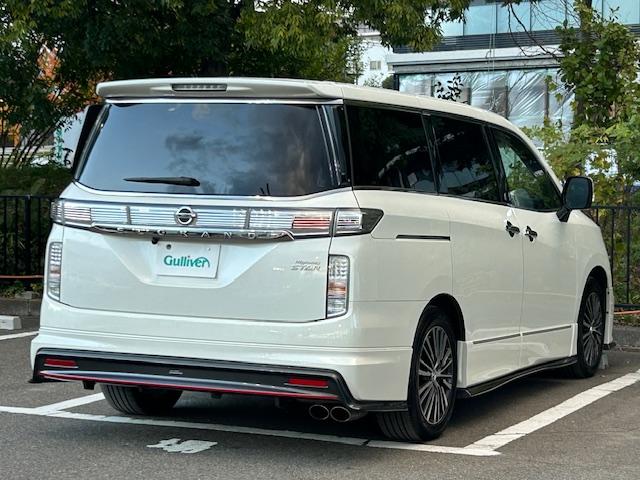 エルグランド 250ハイウェイスターSホワイトレザーアーバンクロム ニスモフルエアロ/社外ナビ/ETC/前後ドライブレコーダー/フリップダウンモニター/両側パワースライドドア/クルーズコントロール/MTモード付きAT/ハーフレザーシート/オットマン/プッシュスタート(76枚目)